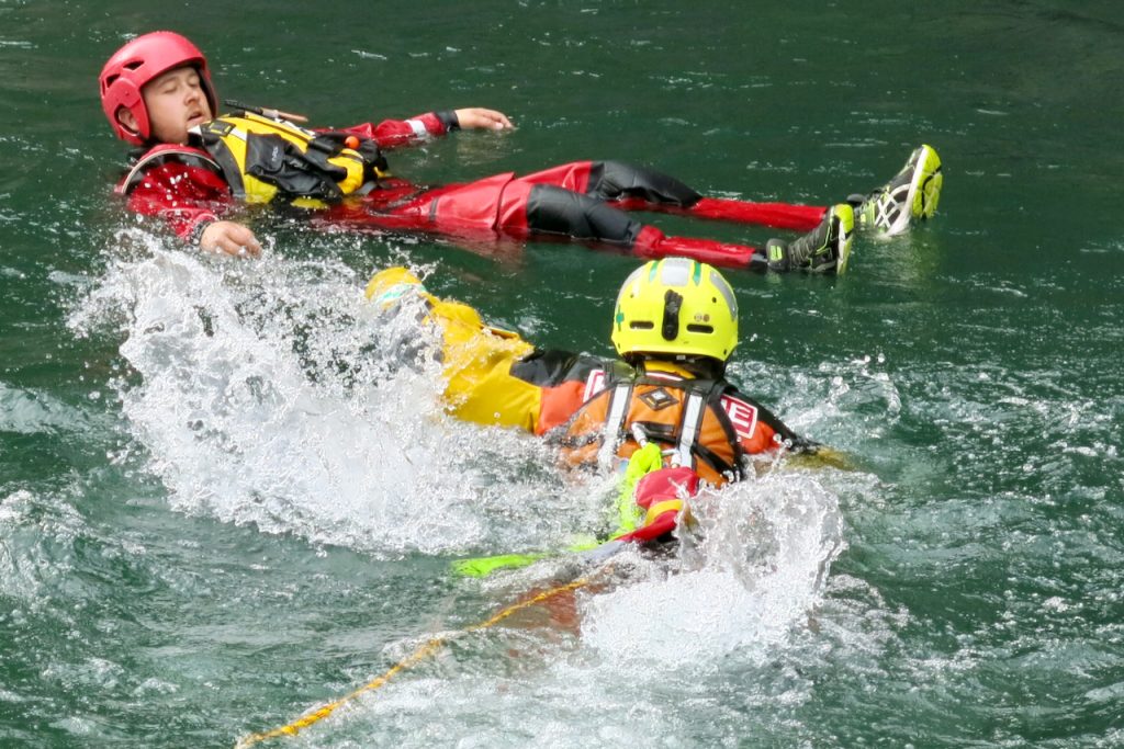 Elveredning - SRT Swiftwater and Flood Rescue Technician - Sel / Otta | R3 Norge SRT Elveredning R3 Norge