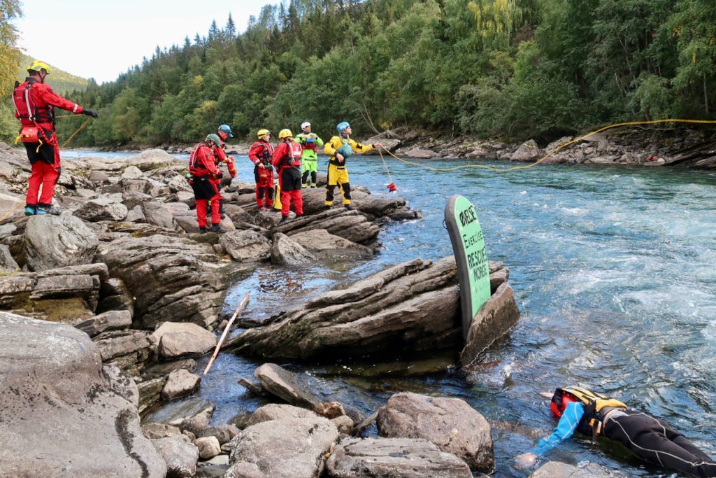 Elveredning - SRT Swiftwater and Flood Rescue Technician - Sel / Otta | R3 Norge SRT Elveredning R3 Norge