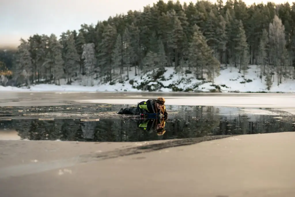 Elveredning, isredning og Førstehjelp | R3 Norge
