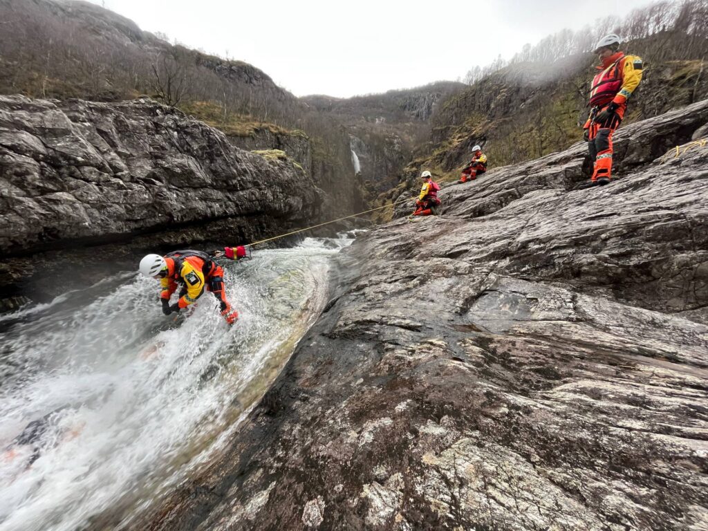 Bilde for kurs i Elveredning – SRTA Swiftwater and Flood Rescue Advanced – Hele landet