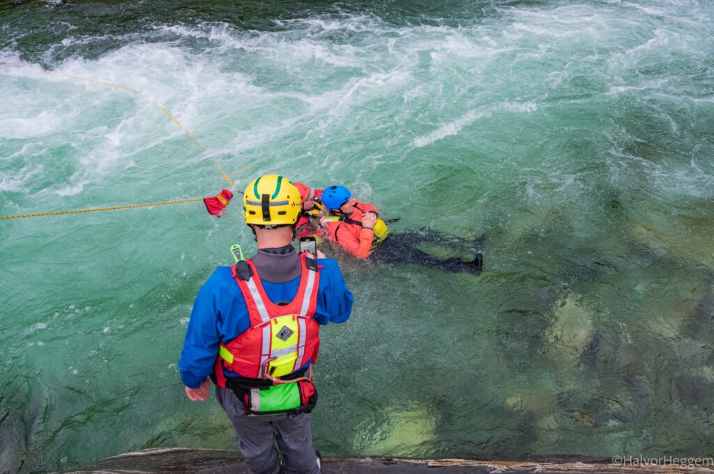 Bilde for kurs i Elveredning – WRT-REC Whitewater Rescue Technician Recreational – Sel / Otta